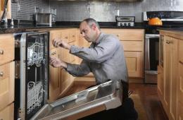 Как производится установка посудомоечной машины: поэтапный алгоритм действий